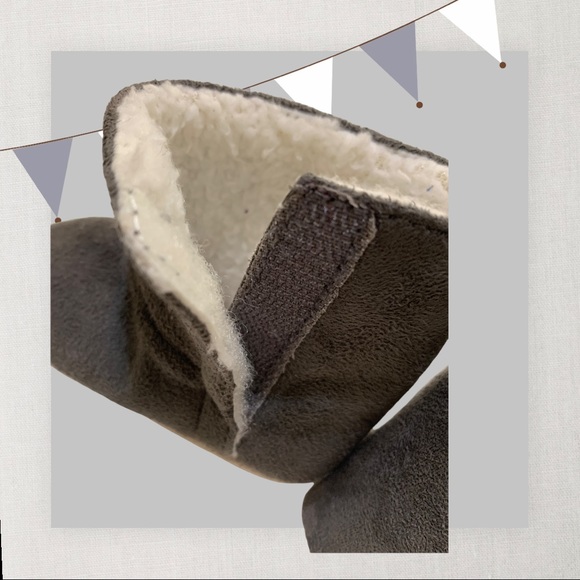 Newborn Gray Ugg Booties - Picture 2 of 5